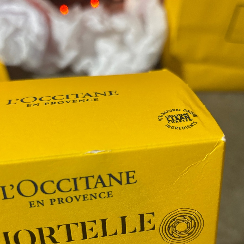 L'OCCITANE Immortelle Karite Body Balm - Vibrant Yellow - Picture 6 of 8